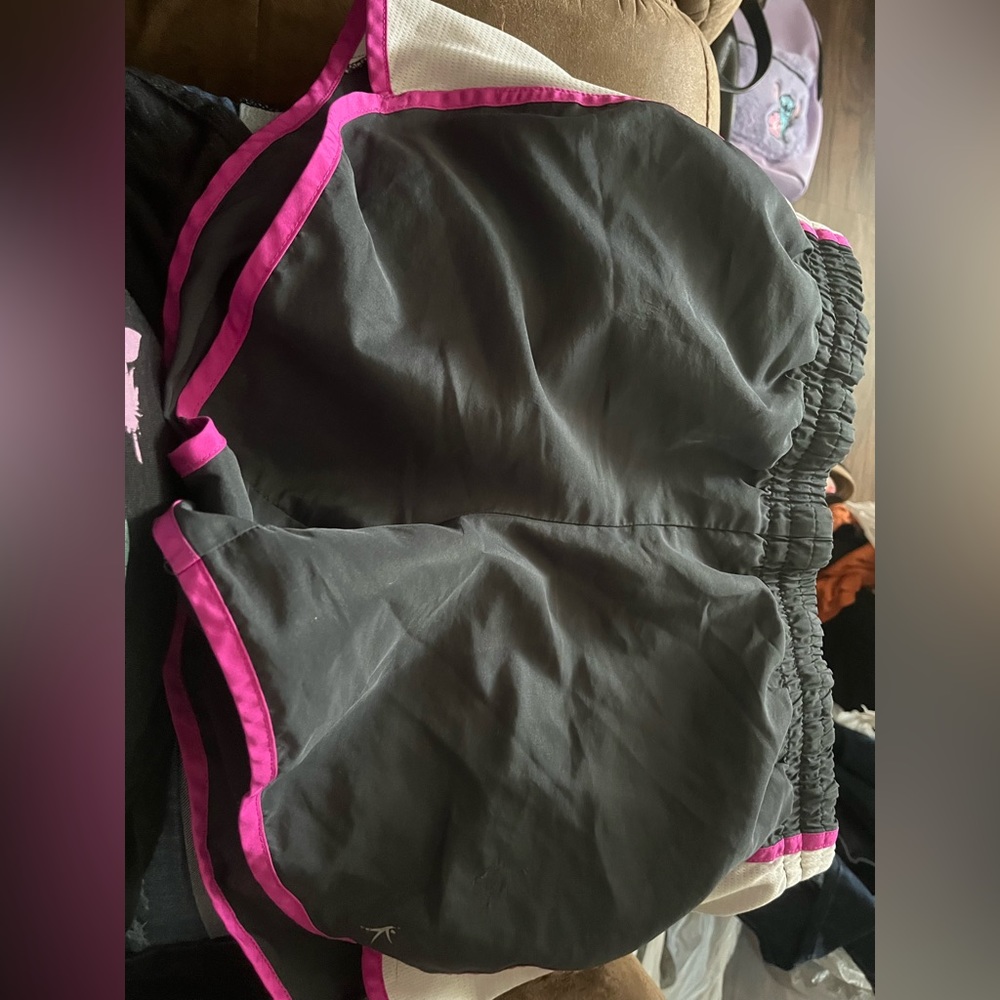 Running shorts